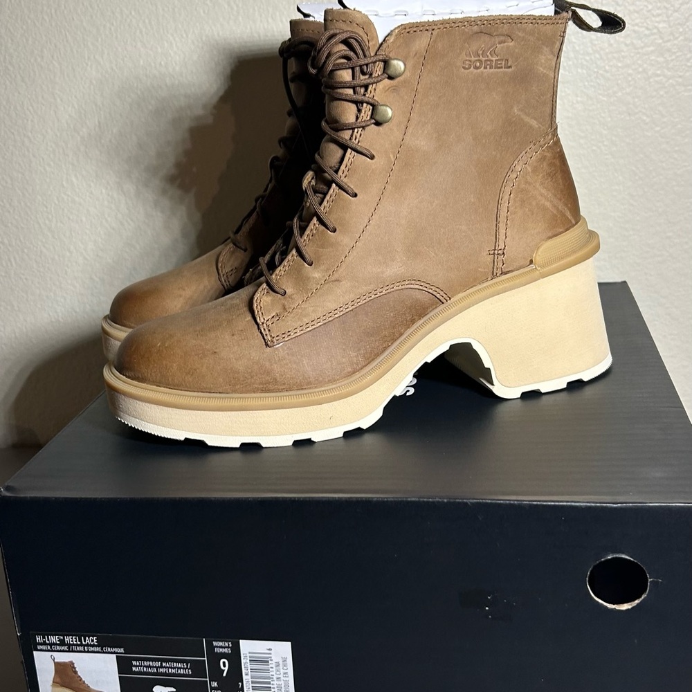 Sorel Women's Hi-Line Heel Lace Boots - Picture 3 of 10